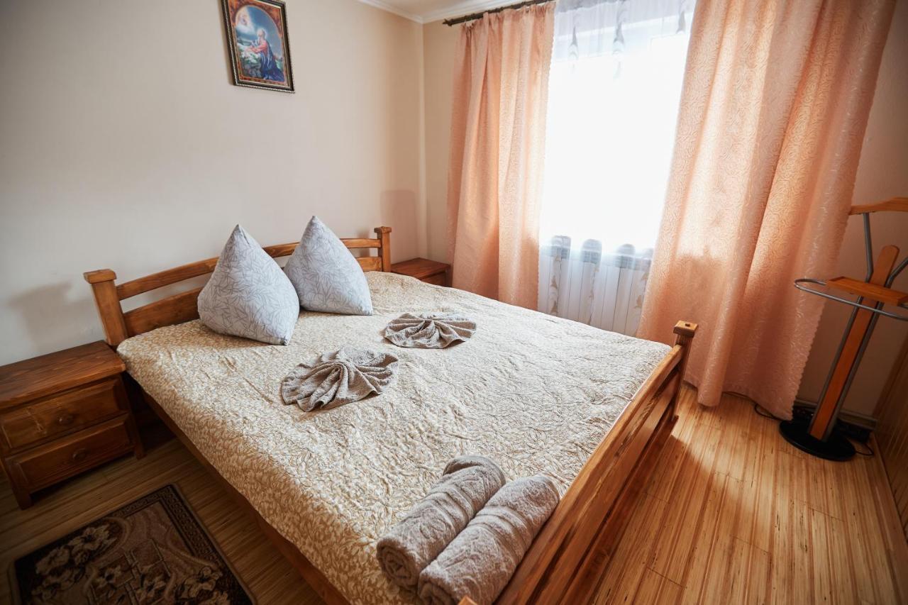 Hotel Захід Сонця Slawske Exterior foto